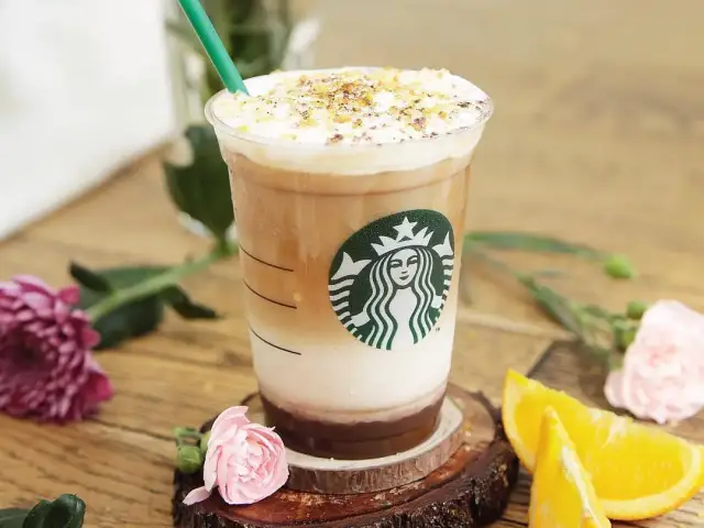 Gambar Makanan Starbucks Coffee - Imperial Palace 3