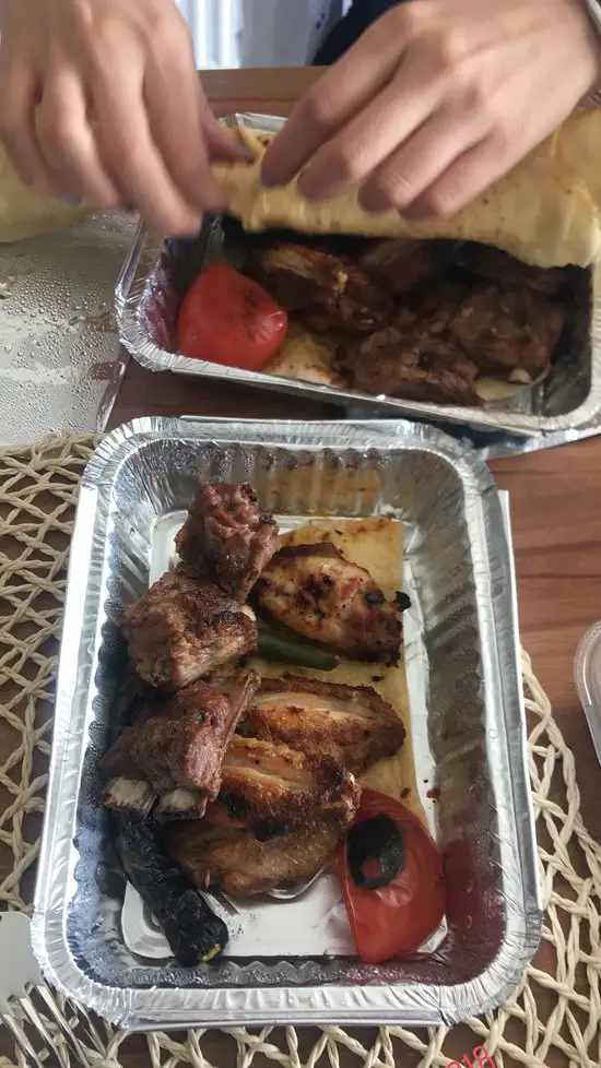 Adanalı Usta'nın Yeri'nin yemek ve ambiyans fotoğrafları 14