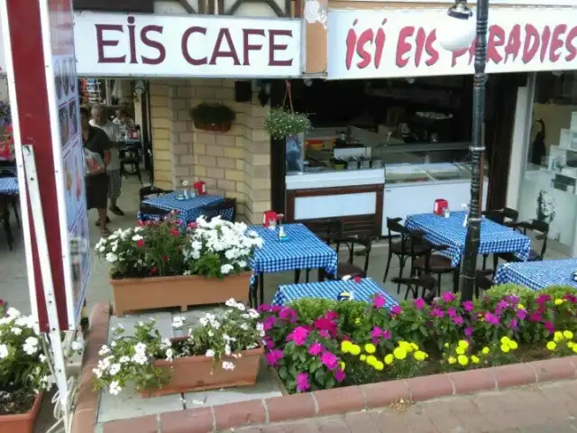 İSİ EİS CAFE'nin yemek ve ambiyans fotoğrafları 6