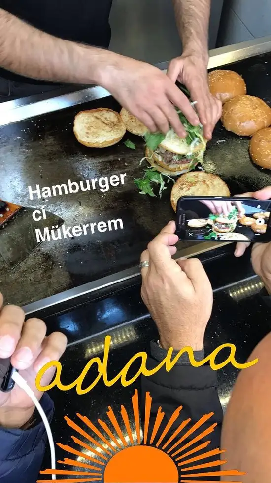 Hamburgerci Mükerrem'nin yemek ve ambiyans fotoğrafları 8