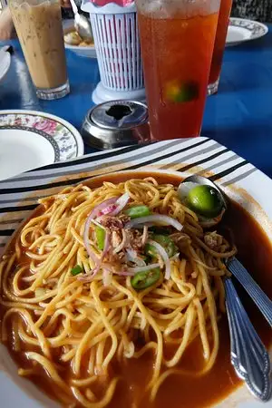 Ayu Mee Udang Food Photo 2
