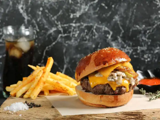 Black Steak Burger'nin yemek ve ambiyans fotoğrafları 4