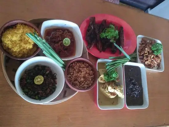 Gambar Makanan Komang Bar 12