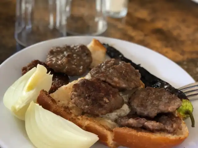 Serik Simsek Kofte Piyaz'nin yemek ve ambiyans fotoğrafları 6