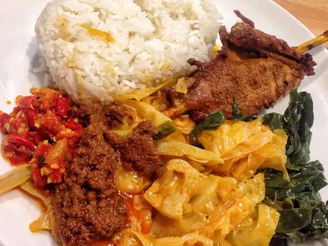 Gambar Makanan Padang Kitchen 9