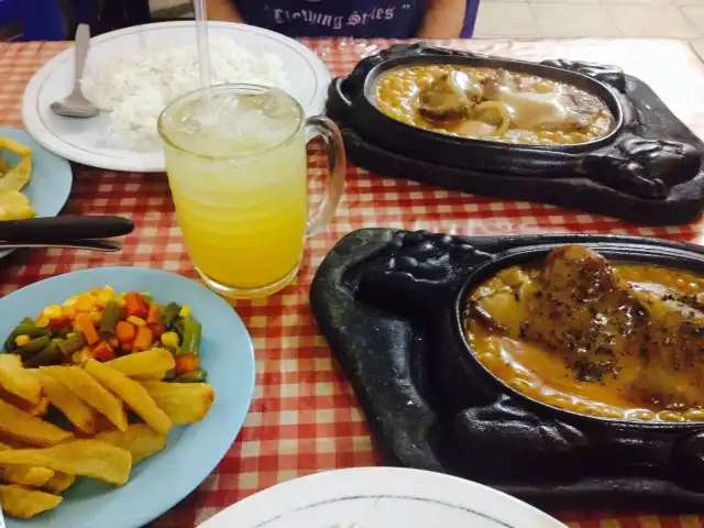 Gambar Makanan Rosemary Steak 5