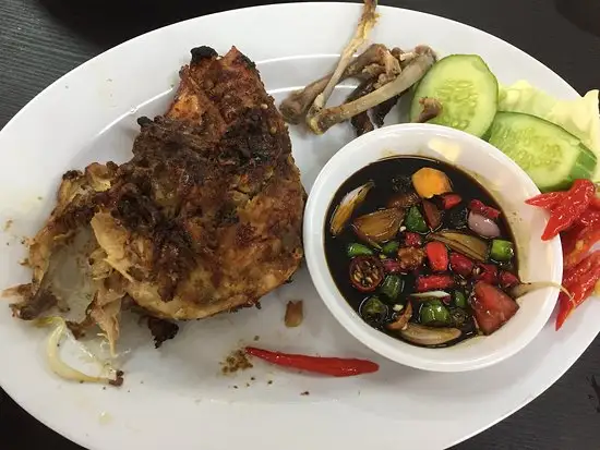 Gambar Makanan Ayam Goreng Karawaci Otista 3