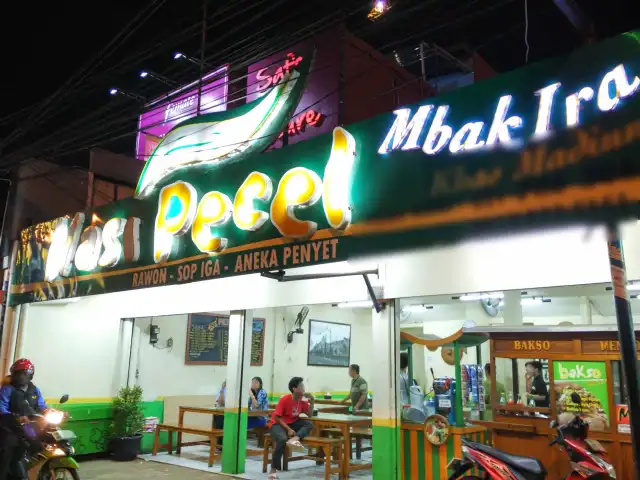 Gambar Makanan Nasi Pecel Mbak Ira 3