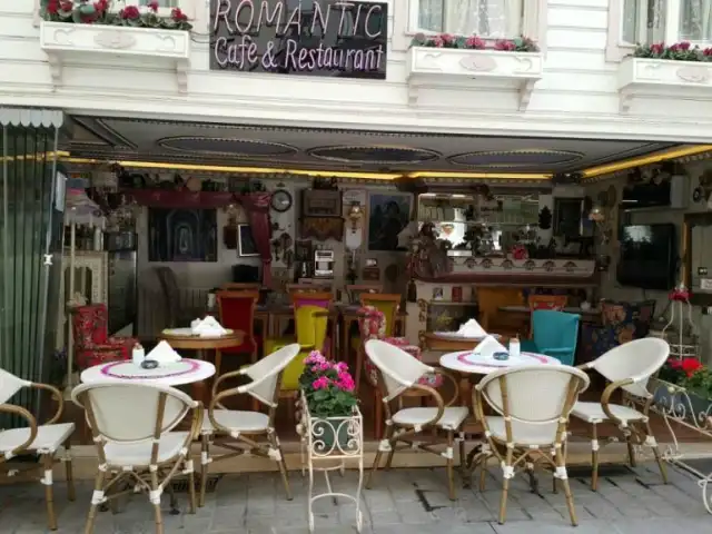 Romantic Cafe'nin yemek ve ambiyans fotoğrafları 2