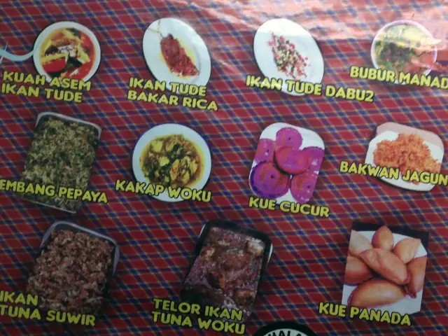 Gambar Makanan De'Kampung Manado 1