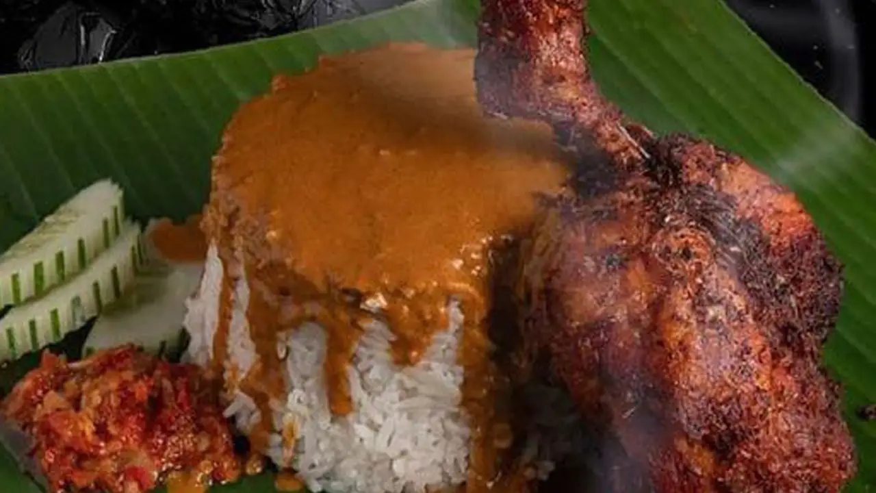 NASI KUKUS AYAM DARA SUNTI