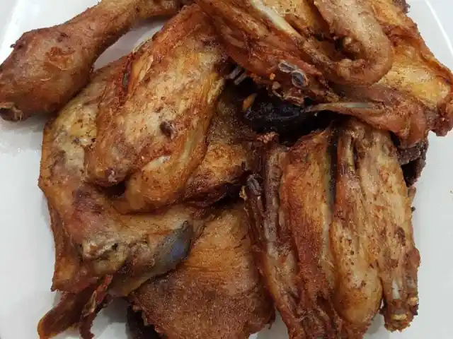 Gambar Makanan Ayam Goreng Presto Cipete 7