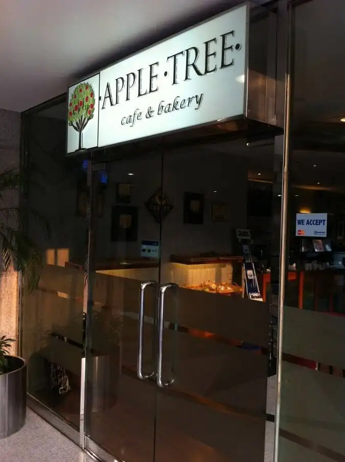 Apple Tree Cafe & Bakery