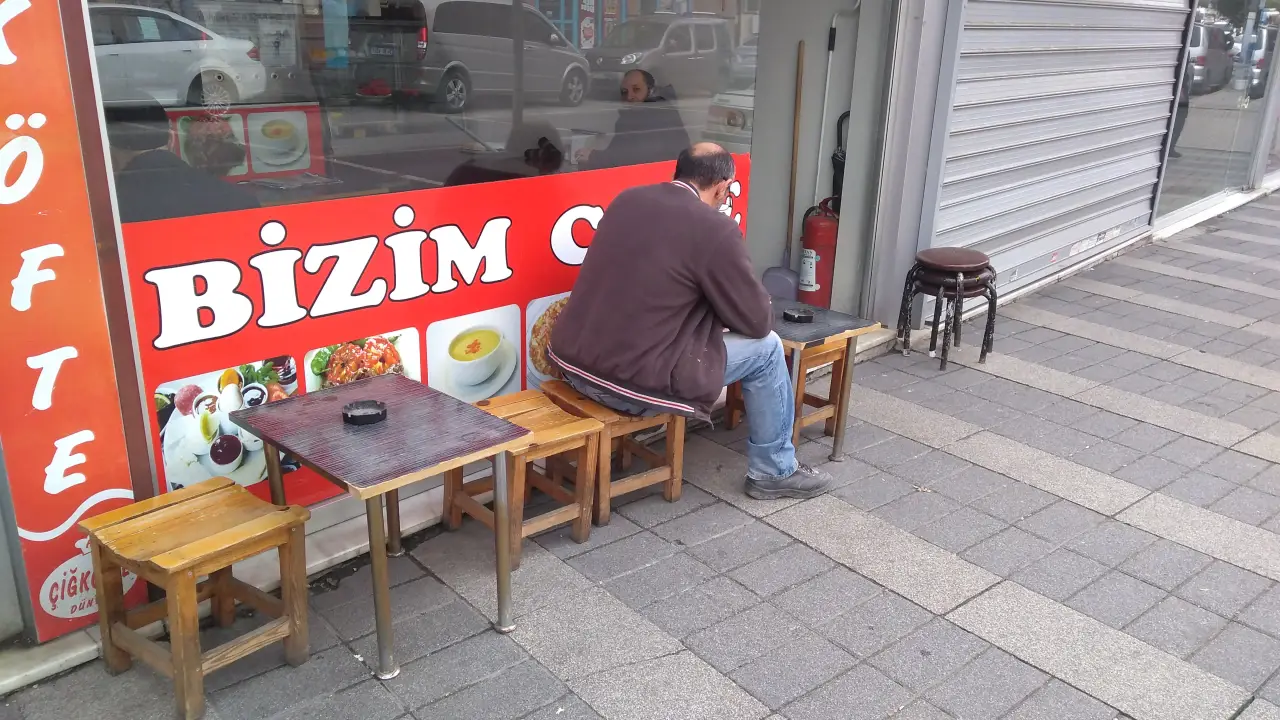 Bizim Cafe