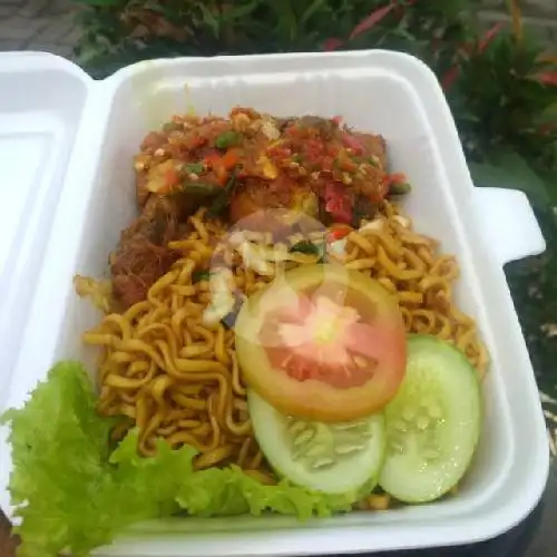 Gambar Makanan dapur mamah aldi, Samping Masjid Al Halim 10