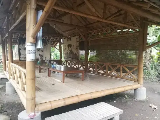 Gambar Makanan Warung Makan Kebon Ndhelik 9