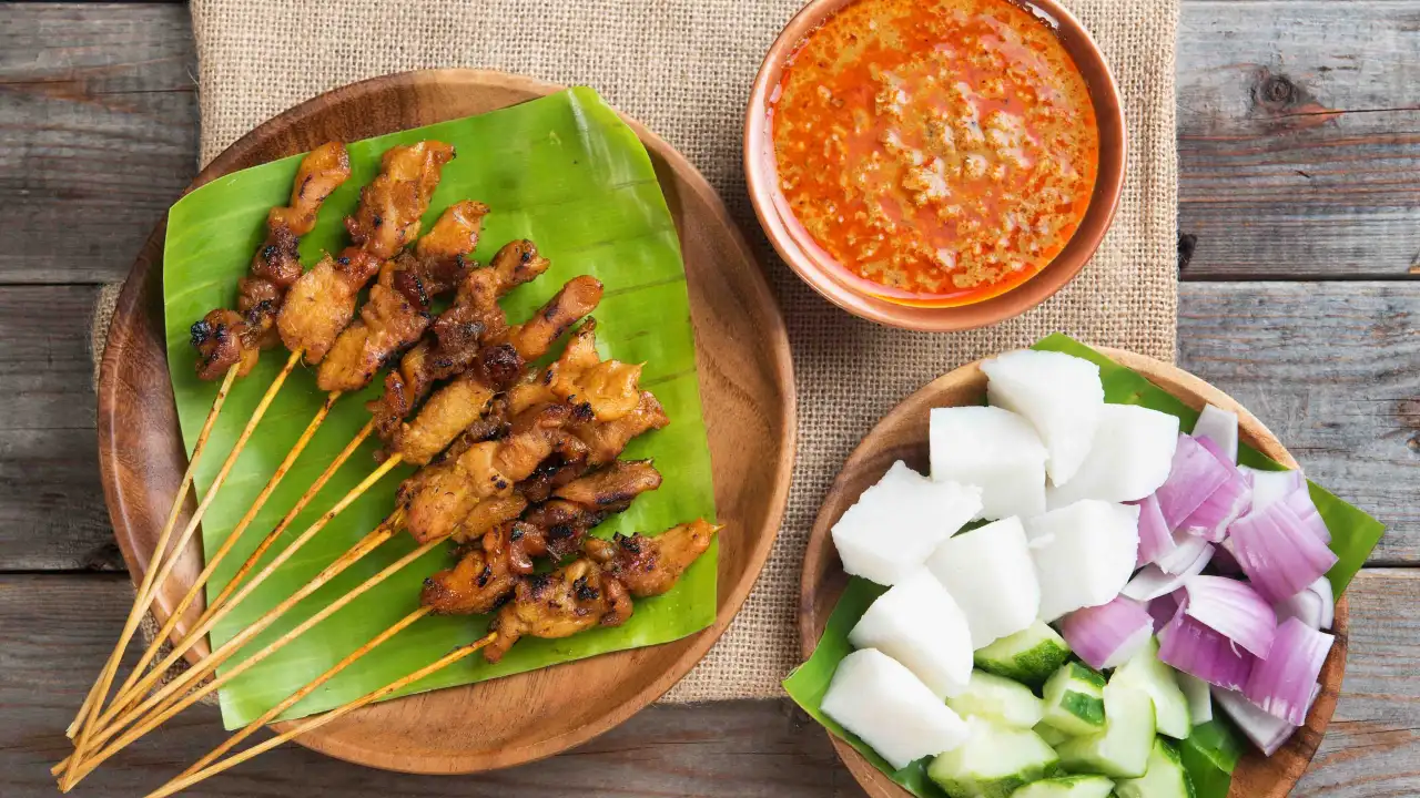 Nasi Kukus Ketagih & Oden Kak G