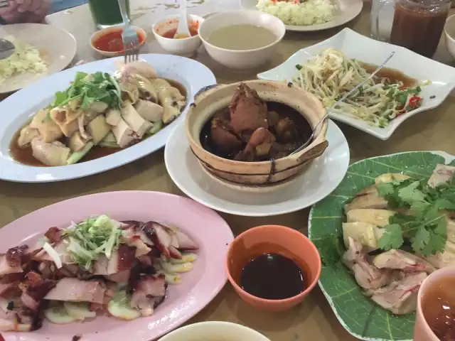 Restaurant Yat Yeh Hing Food Photo 16