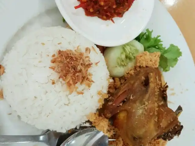 Gambar Makanan Mandarin Chicken Rice 10