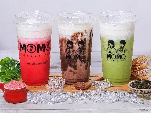 Momo Cheese Tea, Ayahanda