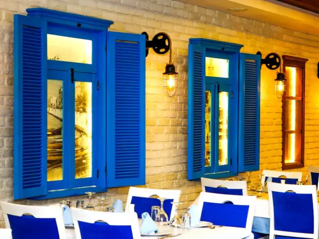 İzmir Balık & Et Restoran'nin yemek ve ambiyans fotoğrafları 11
