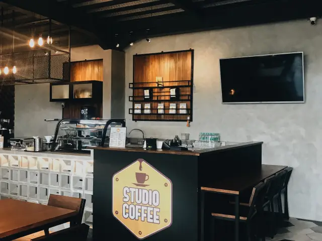 Gambar Makanan Studio Coffee 8