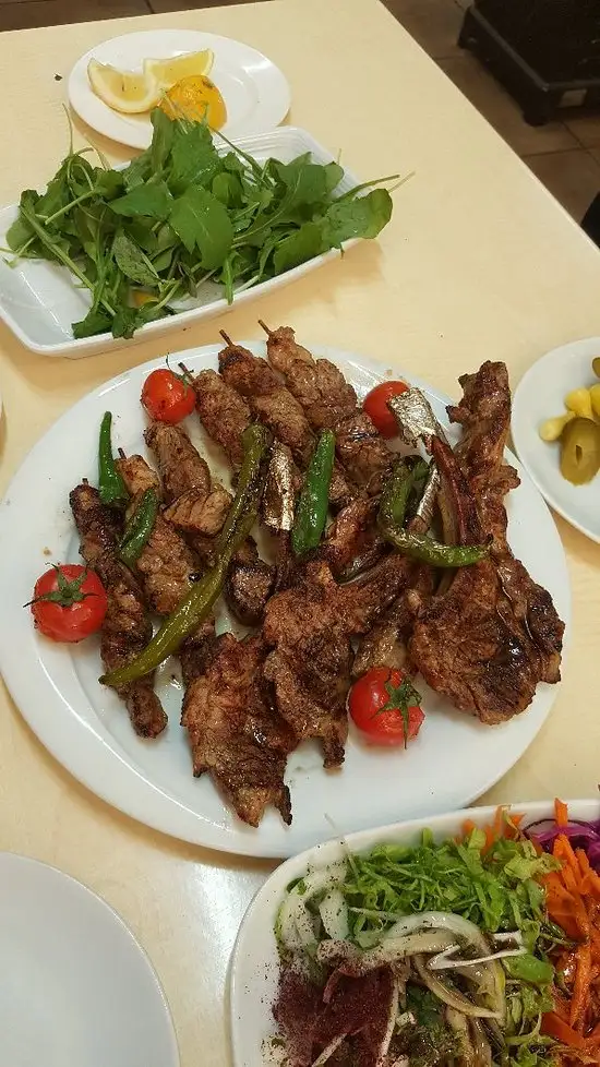 Köfteci Sadık Usta'nin yemek ve ambiyans fotoğrafları 5