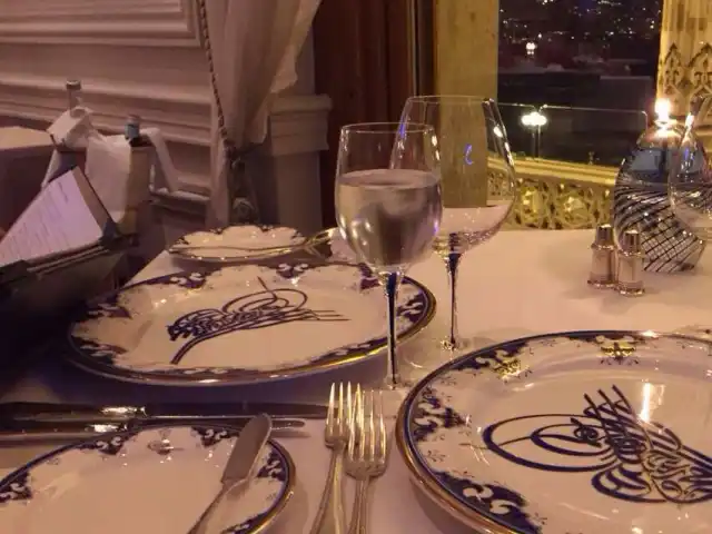 Tuğra Restaurant - Çırağan Palace Kempinski'nin yemek ve ambiyans fotoğrafları 55