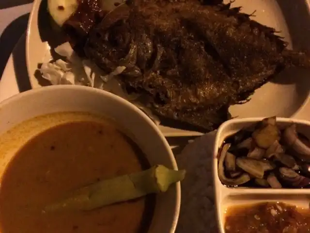 Mamu Gurney Ikan Bawal Bagan Jermal Food Photo 13