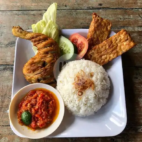 Gambar Makanan Warung La'Dampar, Teuku Umar 2