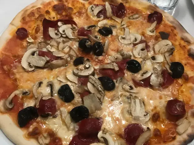 Pizzeria Il Pellicano'nin yemek ve ambiyans fotoğrafları 57