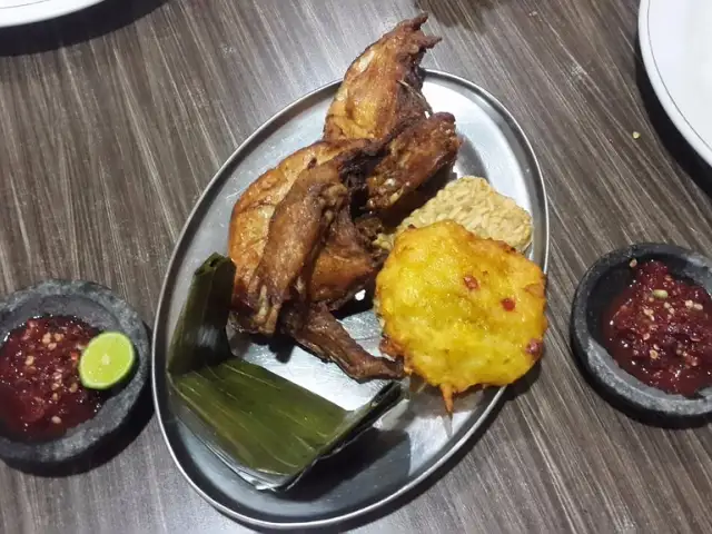 Gambar Makanan Ayam Goreng Nikmat 12