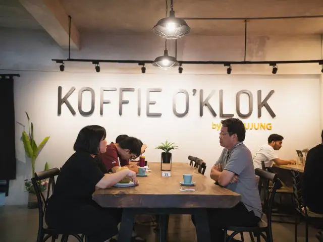 Gambar Makanan Koffie O’Klok 15