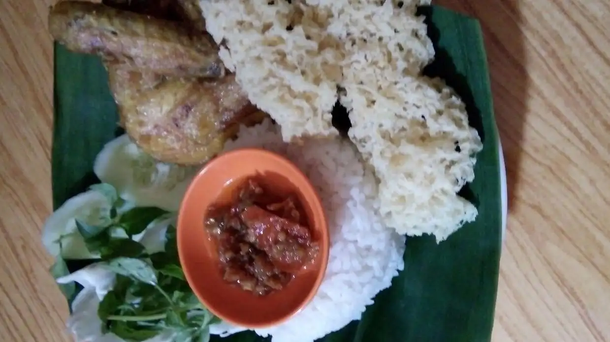 Ayam kremes laweyan (mbak siska), Sidoluhur