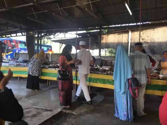 Nasi Kerabu Golok (Kak Jah) Food Photo 11