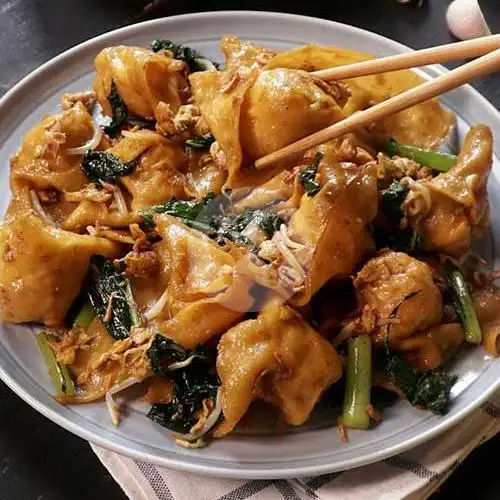 Gambar Makanan Mie Ayam & Bakso Urat Gerobak, Denpasar 5