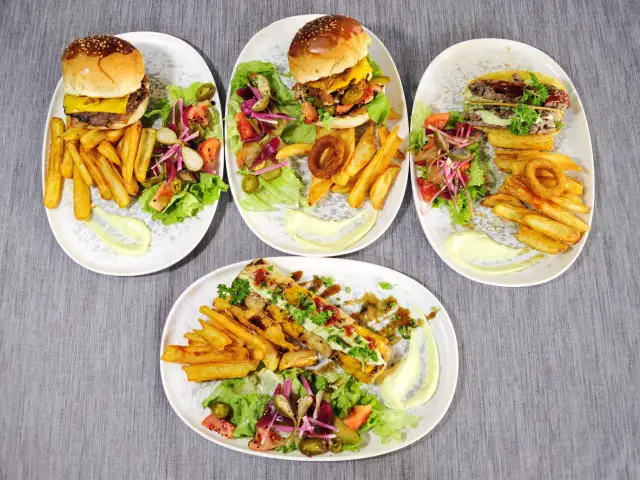 S.O.S Burger'nin yemek ve ambiyans fotoğrafları 1