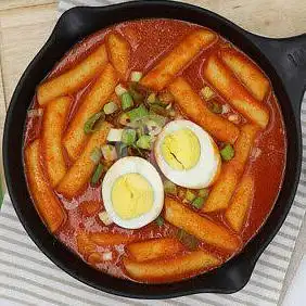 Gambar Makanan Tteokbokki Ahjumma, Legian 7