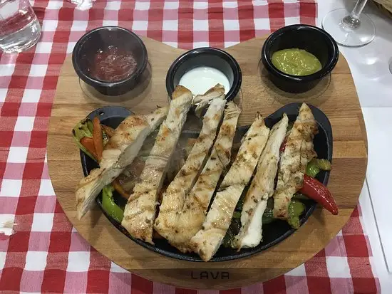 Karaca Et Kebap'nin yemek ve ambiyans fotoğrafları 1