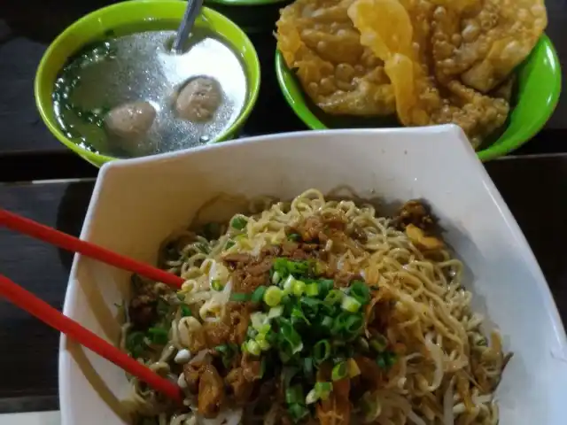 Gambar Makanan Bakmi Effata 16