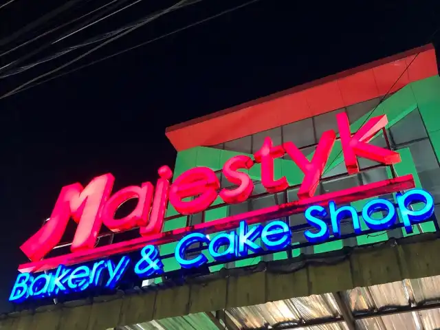 Gambar Makanan Majestyk Bakery & Cake Shop 2