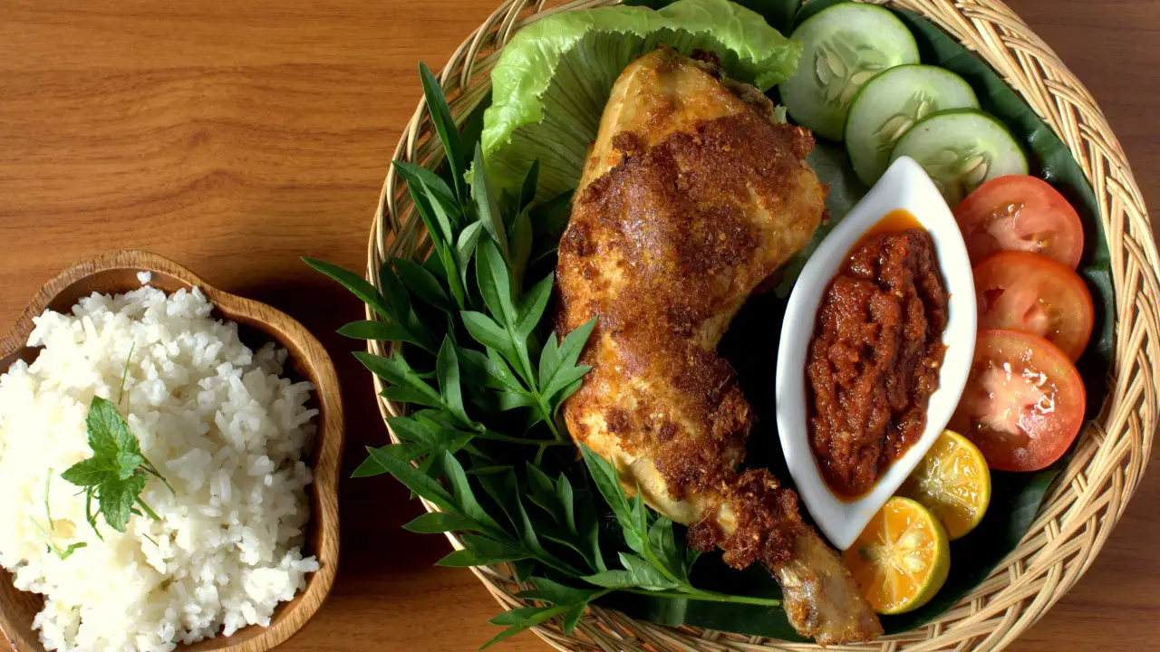 Nasi Lemak Antu Desa Ilmu