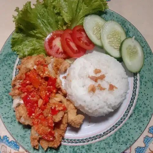 Gambar Makanan Ayam Geprek Kembar, Kademangan 10