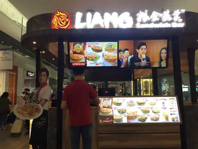 Liang Sandwich Bar Food Photo 4