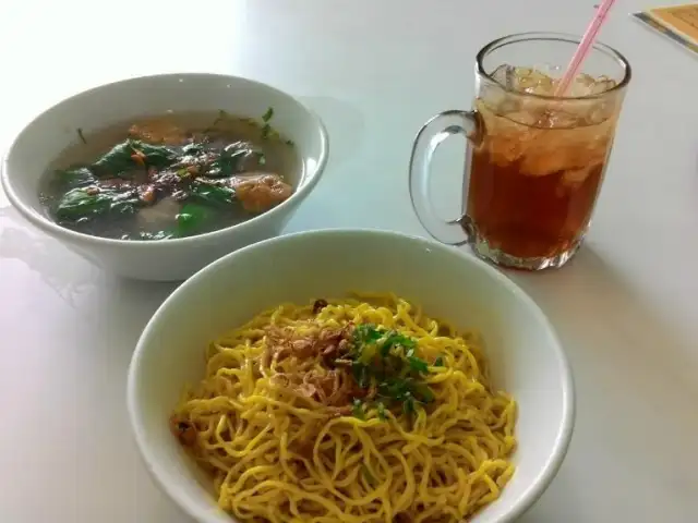 Gambar Makanan Bakso Sapi Pasar Baru 13