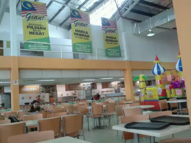 Giant Kolombong Foodcourt Food Photo 3