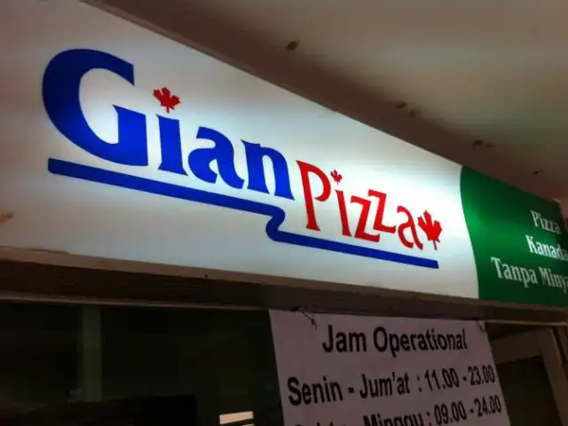 Gambar Makanan Gian Pizza 4