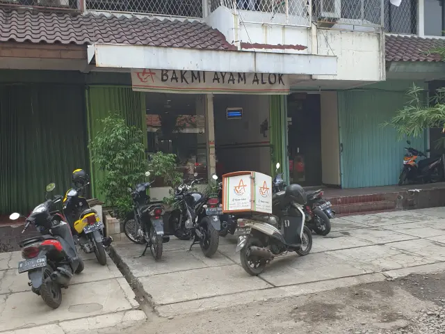 Gambar Makanan Bakmi Ayam Alok 8