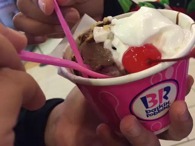 Baskin-Robbins Food Photo 4