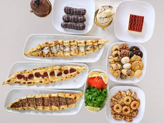 Bur-Ada Cafe & Pasta & Fırın'nin yemek ve ambiyans fotoğrafları 1